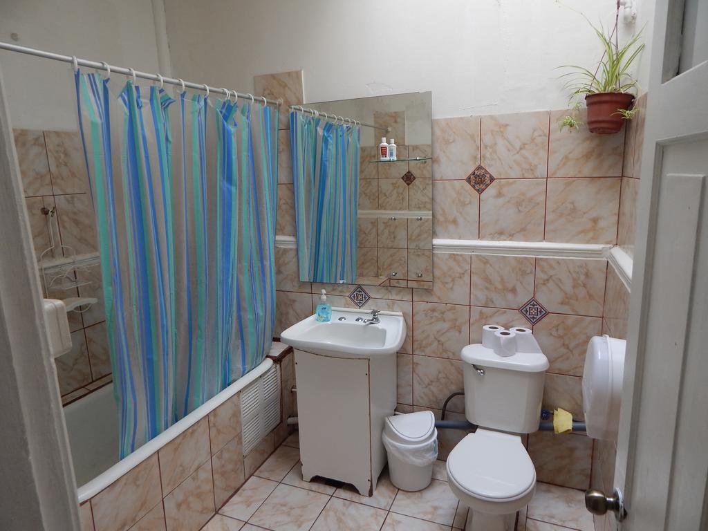 Street Garden Hostel Βίνα Ντελ Μαρ Εξωτερικό φωτογραφία