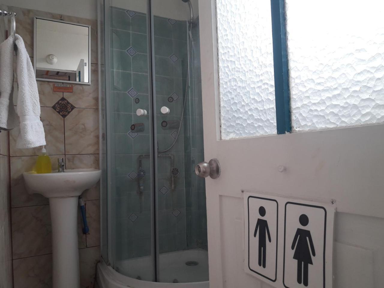 Street Garden Hostel Βίνα Ντελ Μαρ Εξωτερικό φωτογραφία